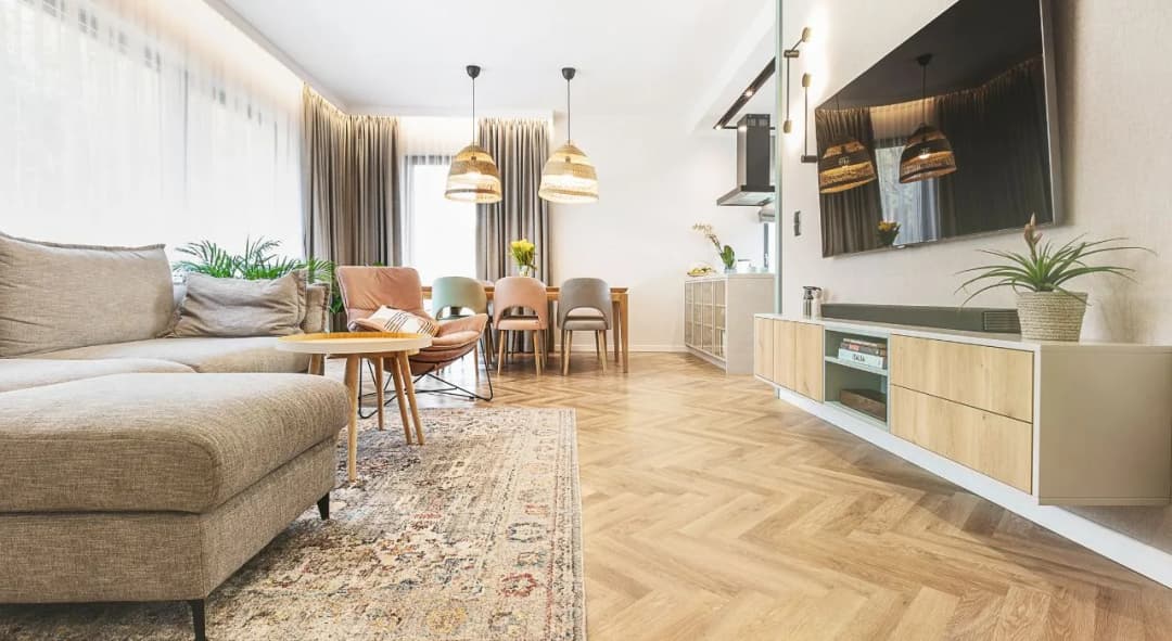 Co położyć na podłogę zamiast paneli? Odkryj najlepsze alternatywy